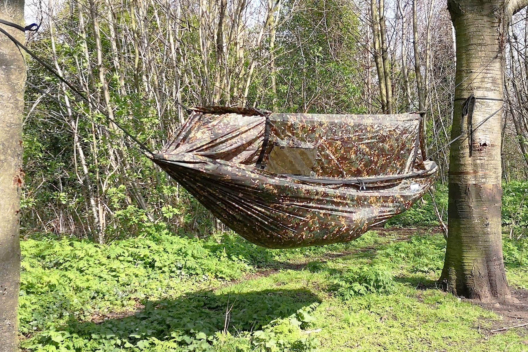 dd-nest-hamac-camouflage-multicam-avec-abri-vent image 2