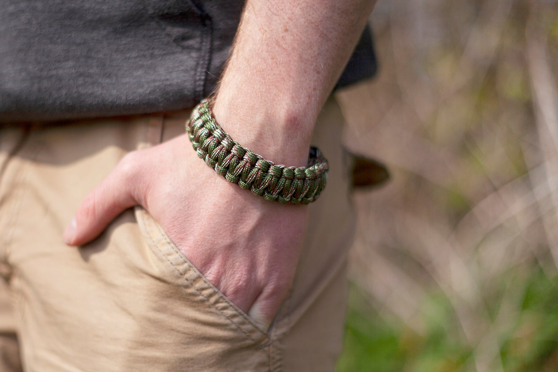 dd-hammocks-paracord-bracelet-de-survie-paracorde image 3