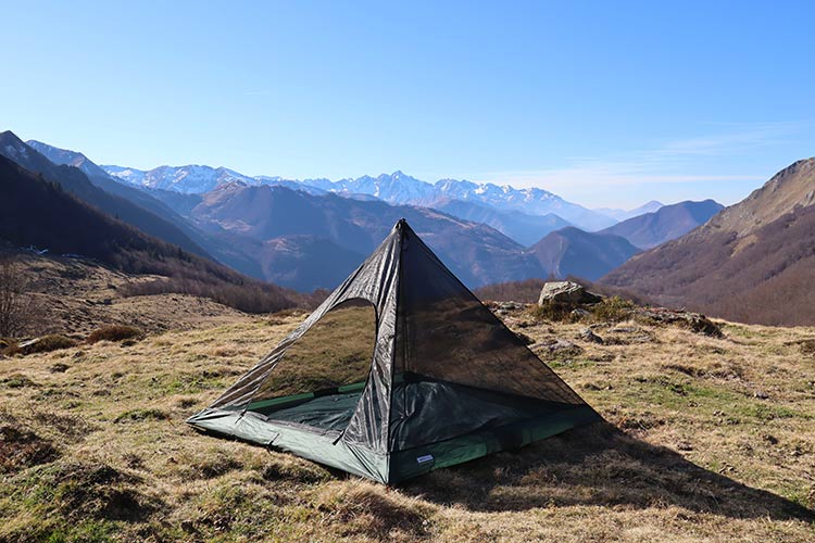 dd-hammocks-superlight-pyramid-tente-moustiquaire-solo image 3