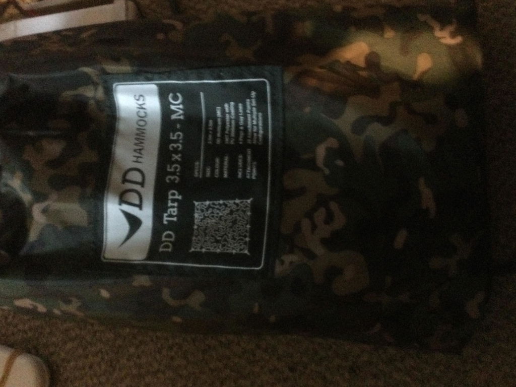 Grande et solide