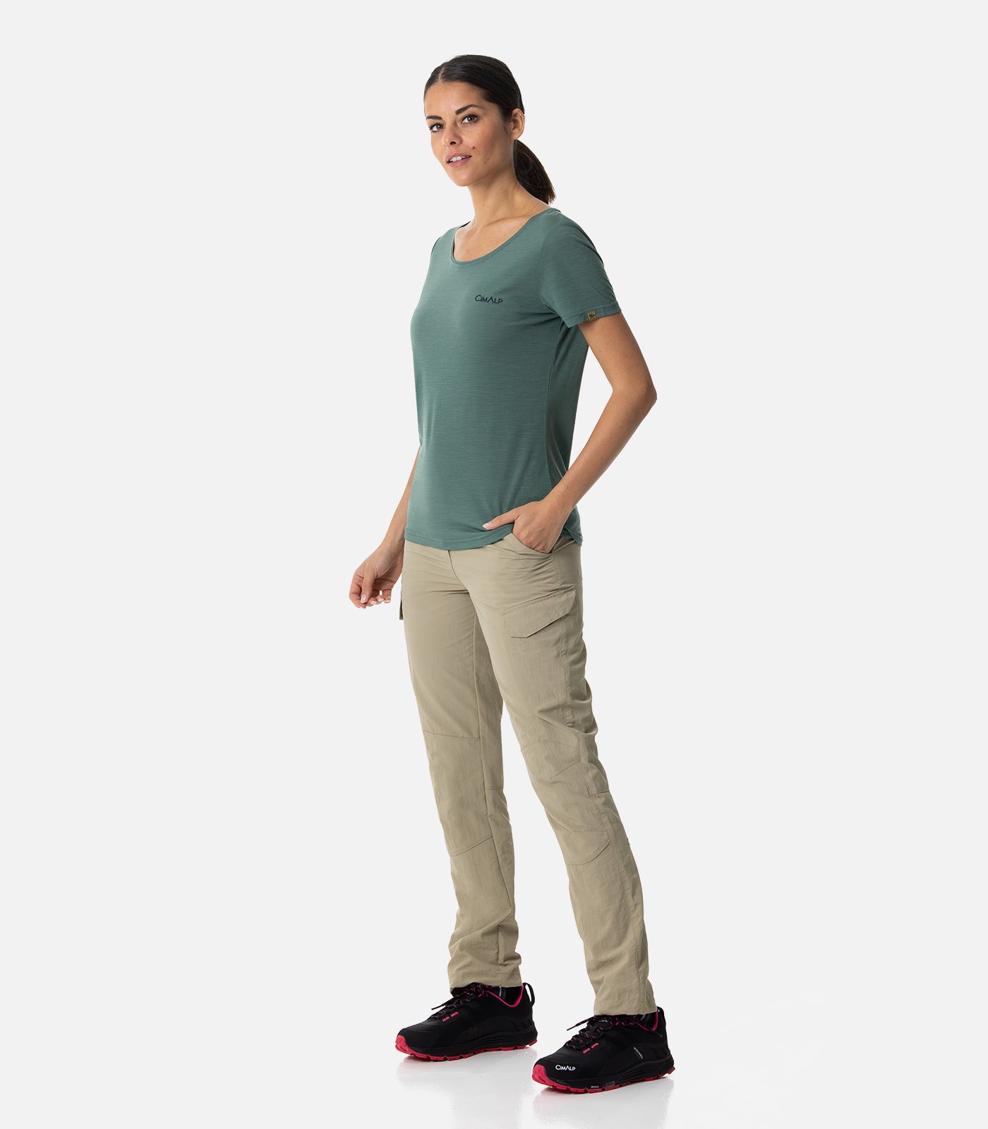 cimalp-carlita-court-2-short-randonn-e-femme-beige image 3
