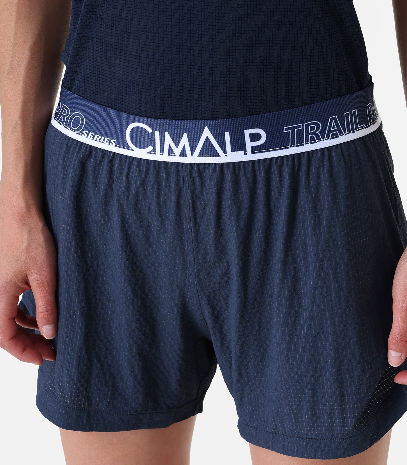 cimalp-muzelle-f-short-trail-running-femme-l-ger-55g-noir image 6