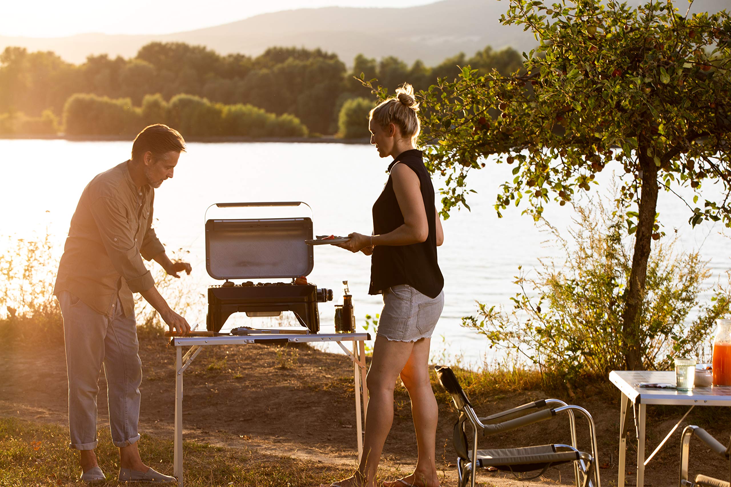 campingaz-attitude-2go-cv-barbecue-table-gaz-gris image 2